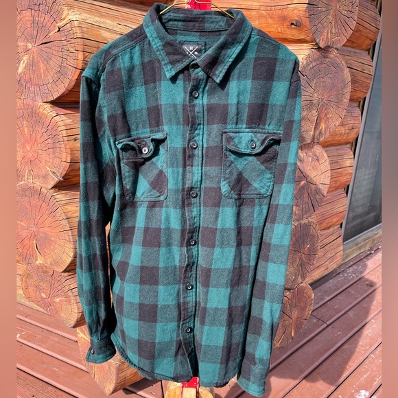 North Western Co button up flannel. Size XL - Picture 2 of 3